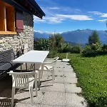 Tiny House Facing The Alps - In, Out シャレー *