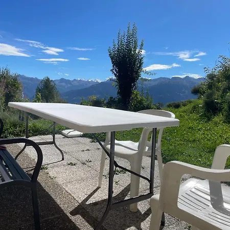 Chalet Tiny House Facing The Alps - In, Out *