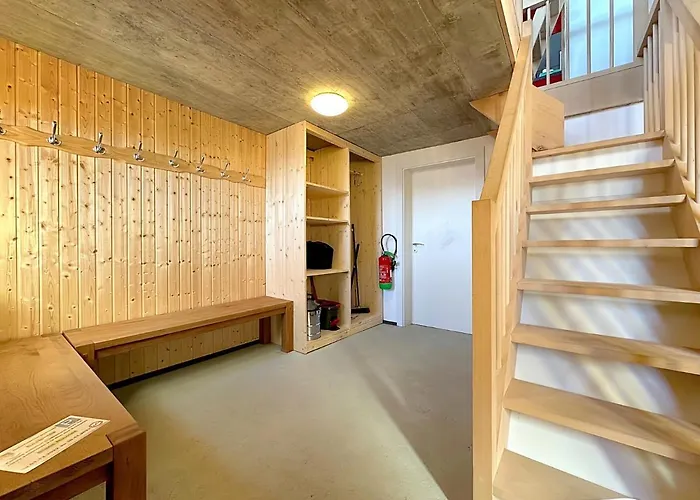 Tiny House Facing The Alps - In, Out *
